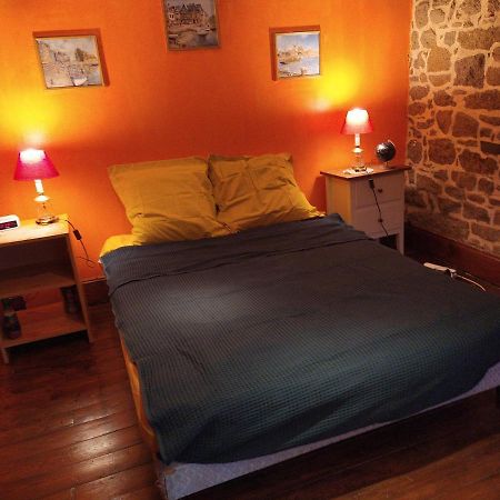 Maison En Granit Bleue Lanhelin Zewnętrze zdjęcie