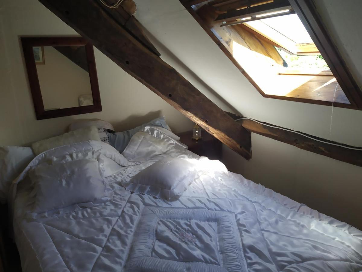 Maison En Granit Bleue Lanhelin Zewnętrze zdjęcie